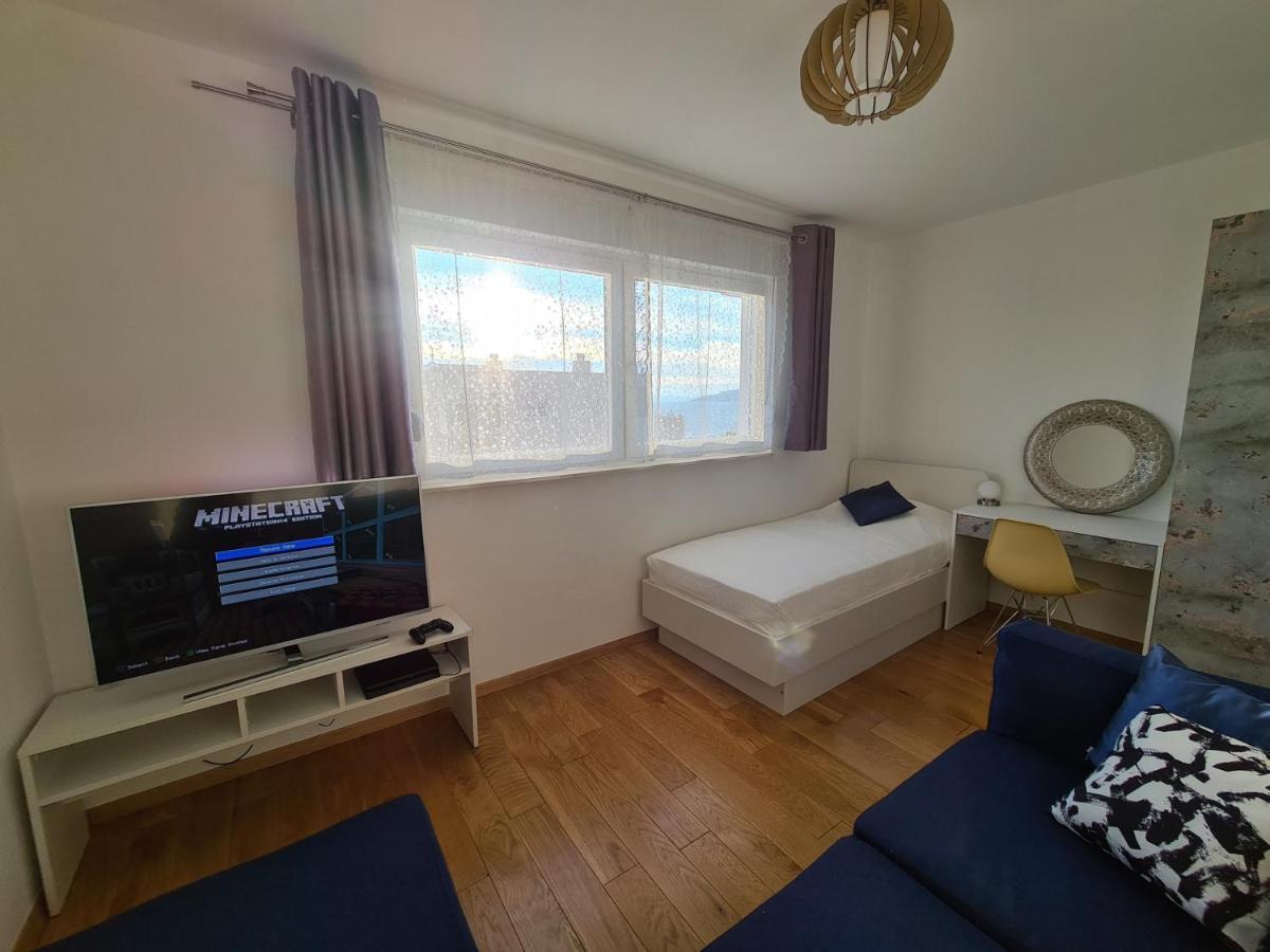 Mariposa Makarska 83M2 New Apartment With Garage Екстер'єр фото