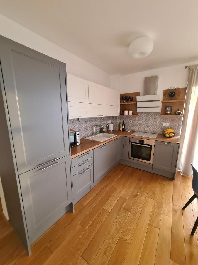 Mariposa Makarska 83M2 New Apartment With Garage Екстер'єр фото